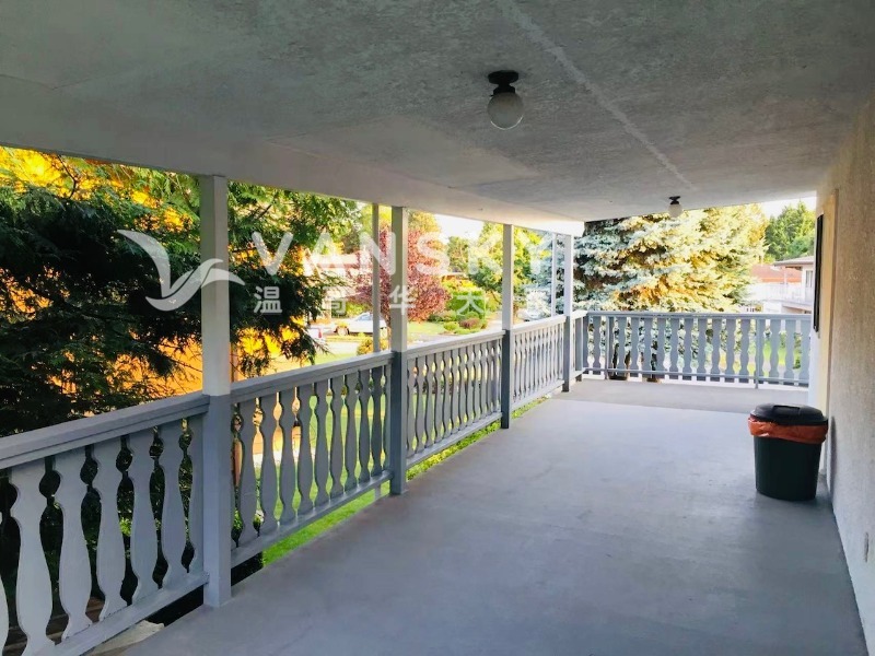 251201112644_579268d139d4386e3db31ee651996495 copy.jpg